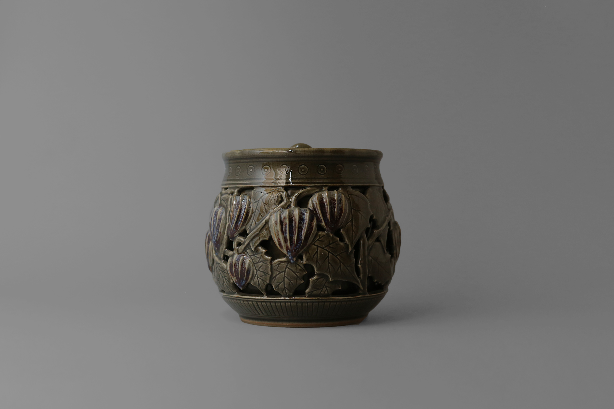 酸漿 透かし水差し | 宮島御砂焼窯元 対厳堂公式サイト