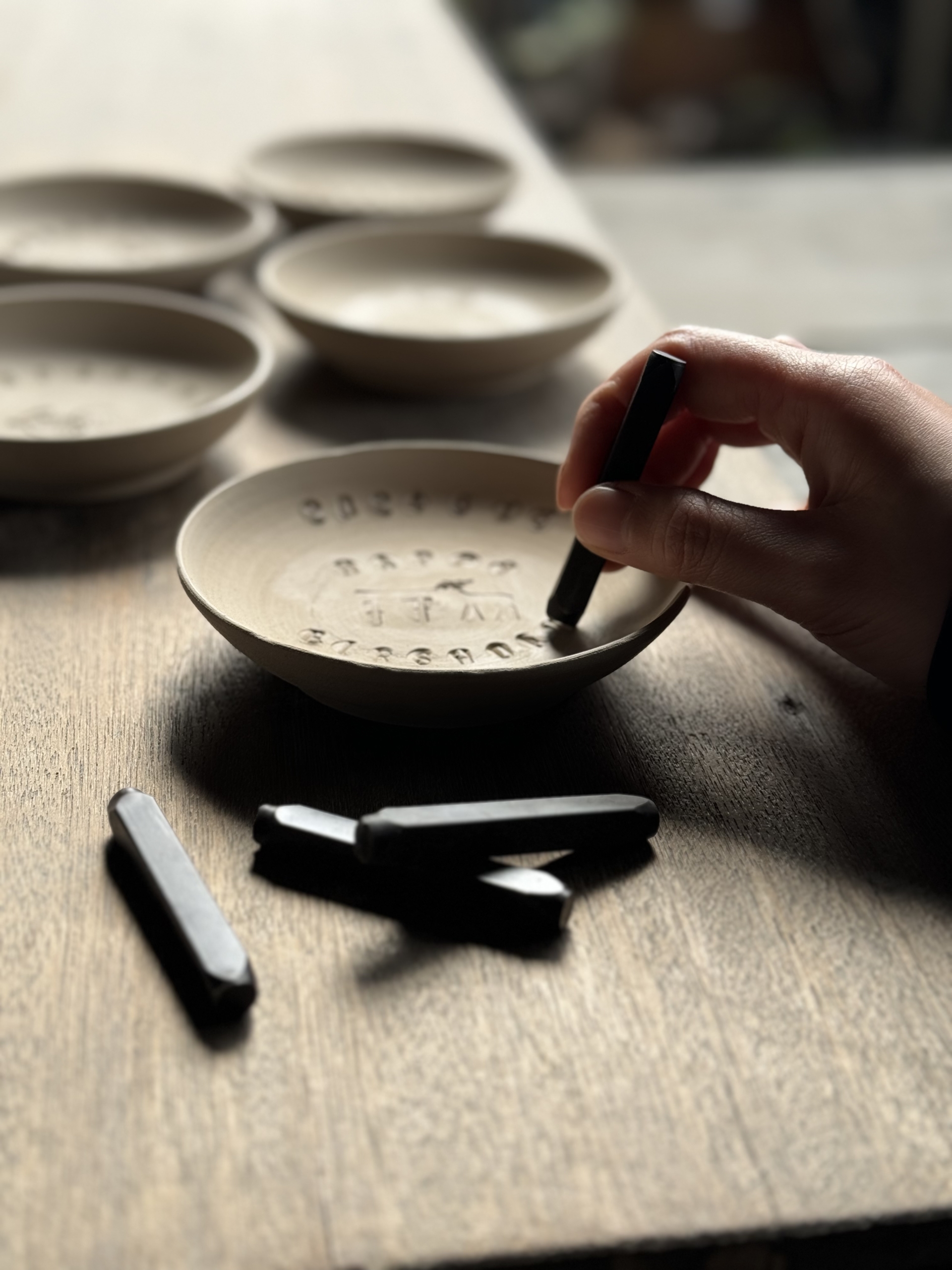 イベント】お砂焼き体験 スタンプ豆皿 5/12 | 宮島御砂焼窯元 対厳堂